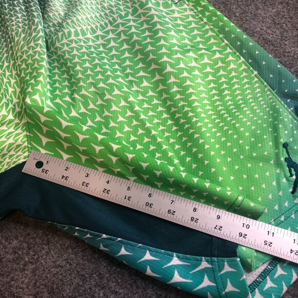 Nike Jordan Shorts Mens Medium Green Dazzle Shiny Basketball Baggy Pockets 10" - Picture 8 of 10